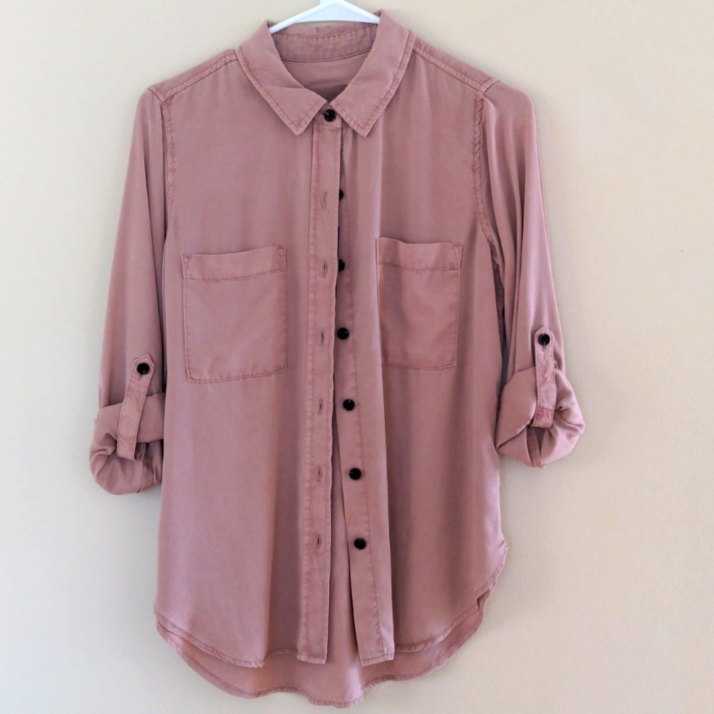 Button down women's shirt